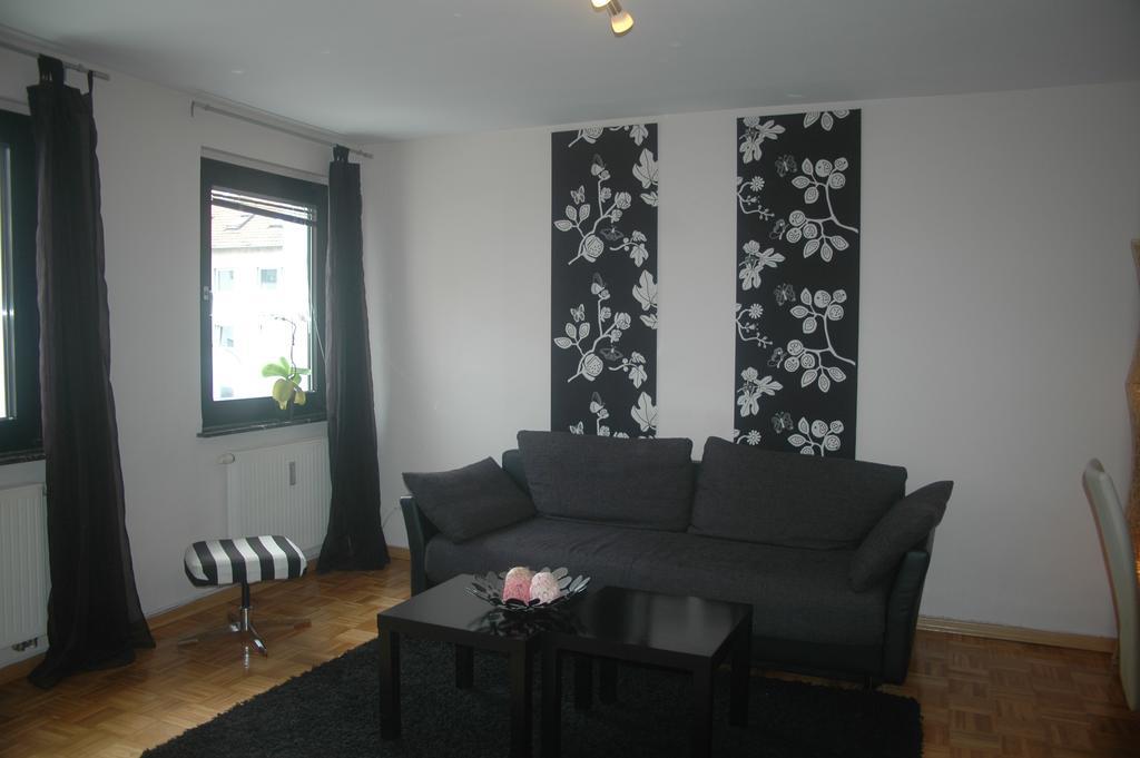 Koeln Appartement Szoba fotó